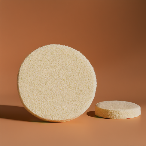 Flat cosmetic sponge
